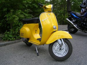 1280px-vespa_primavera_125